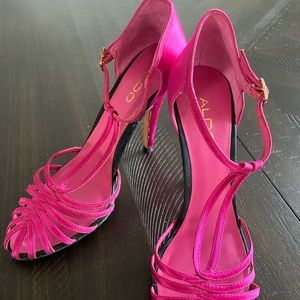 ALDO hot pink sandal